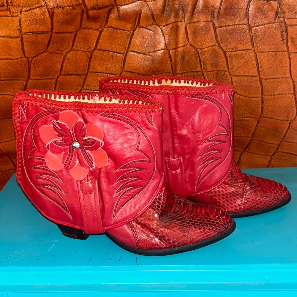 Western vintage booties